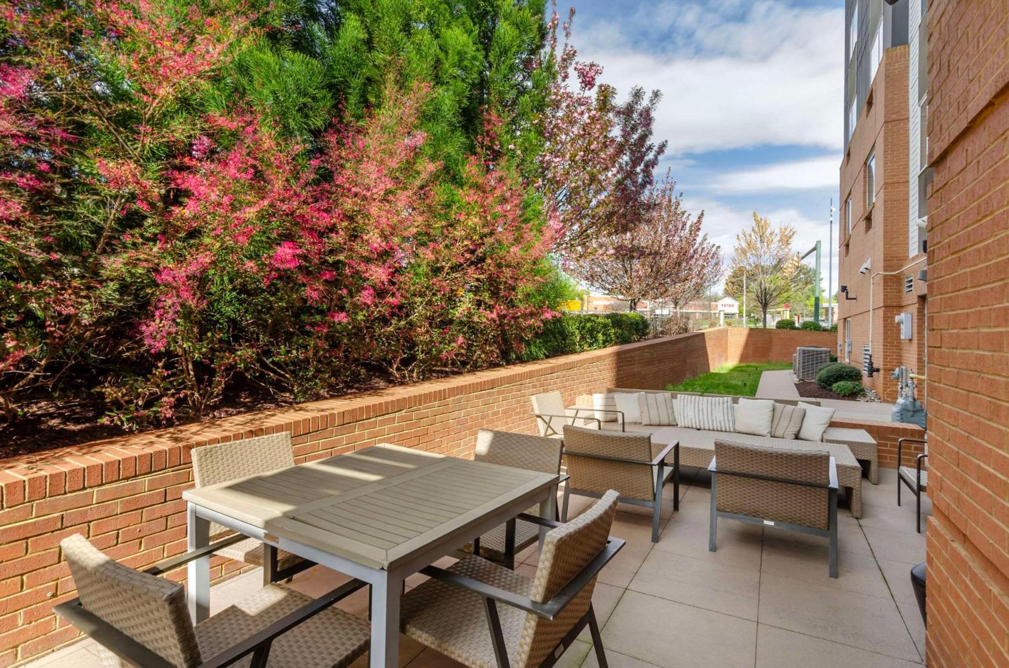 Country Inn & Suites By Radisson, Charlottesville-Uva, Va Εξωτερικό φωτογραφία