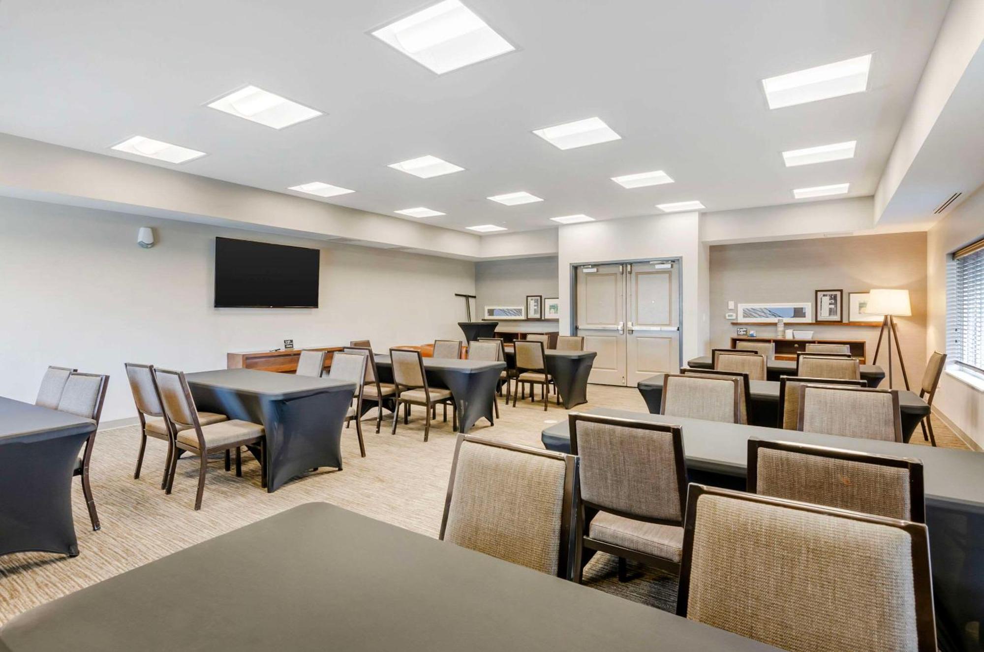 Country Inn & Suites By Radisson, Charlottesville-Uva, Va Εξωτερικό φωτογραφία