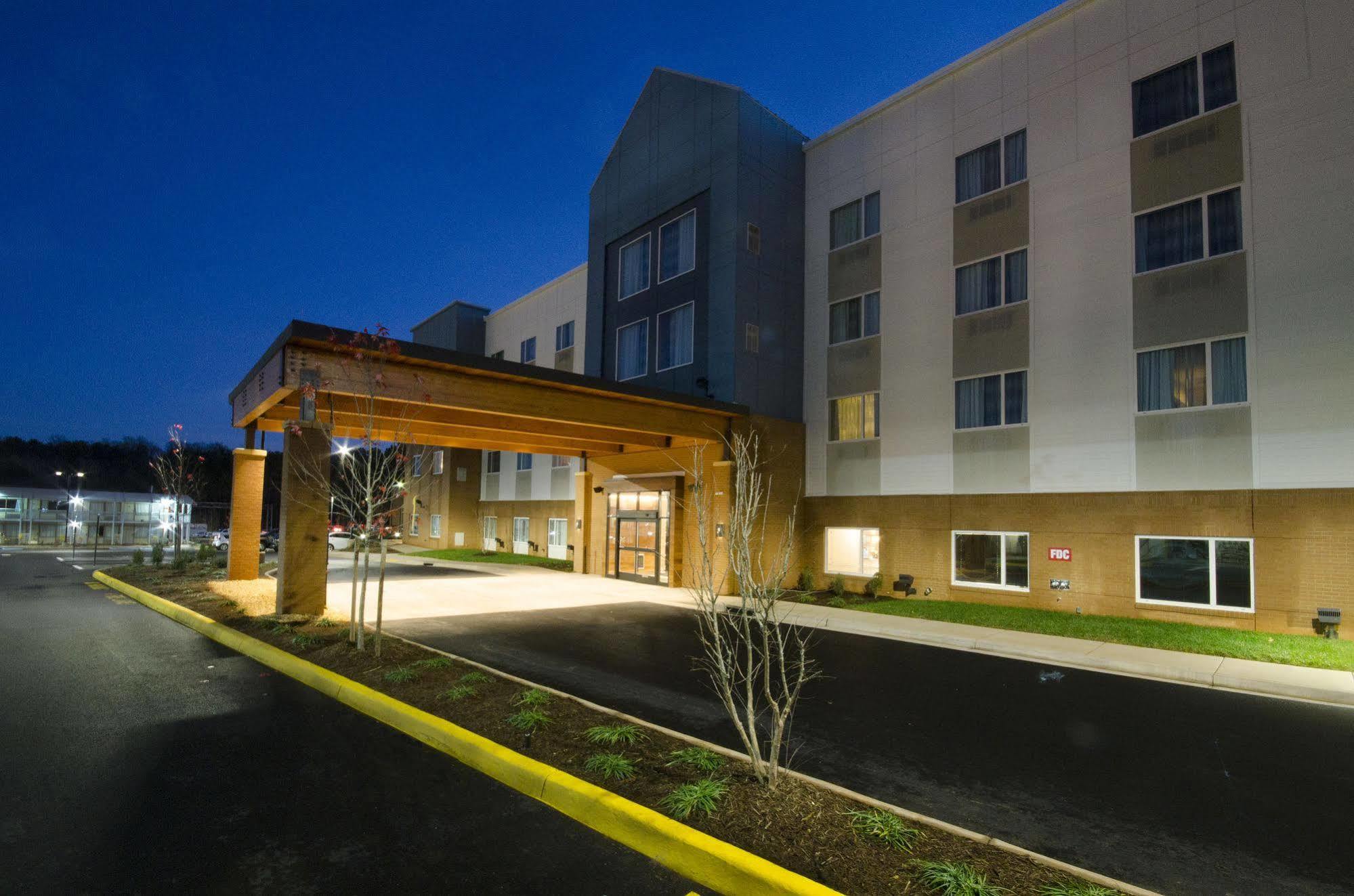Country Inn & Suites By Radisson, Charlottesville-Uva, Va Εξωτερικό φωτογραφία